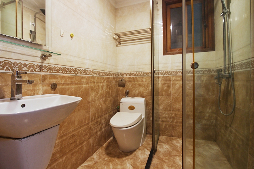 Cozy one bedroom apartment for rent in Au Co, Tay Ho